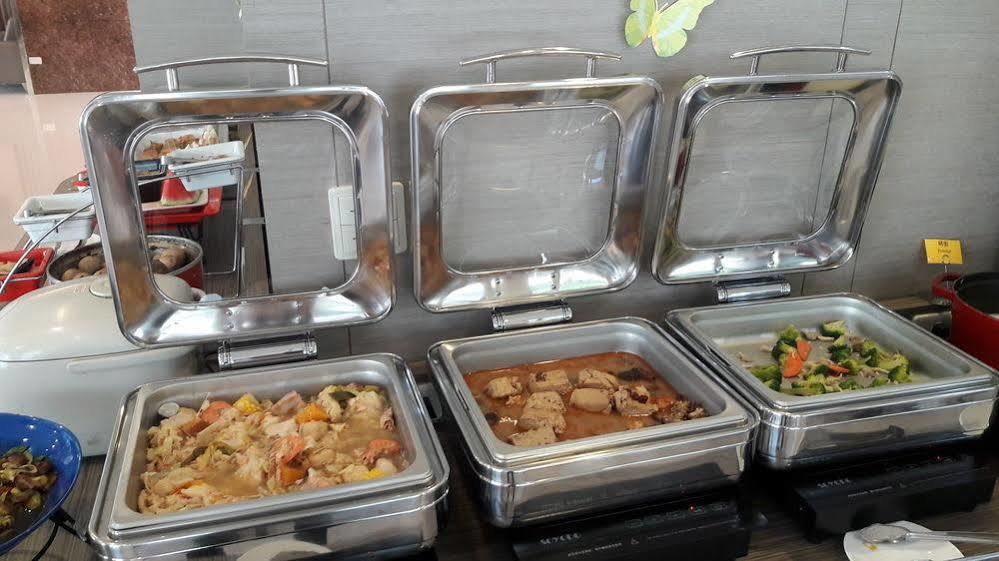 Mei Hotel 타이중 외부 사진